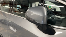 BMW 2 Series 225e xDrive Luxury 5dr DCT Hatchback